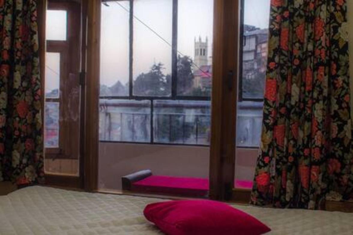Cottage On Mall Road By Kalawati Homes Shimla Exterior foto